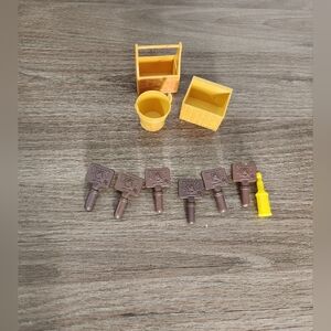 Vintage Grand Champions Feeding and Grooming Accessories For Horses Play Set